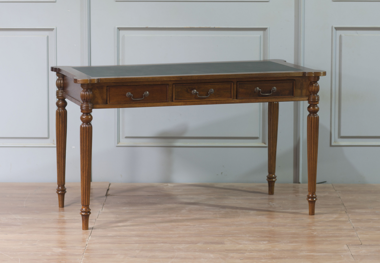 Designer Schreibtisch Leder