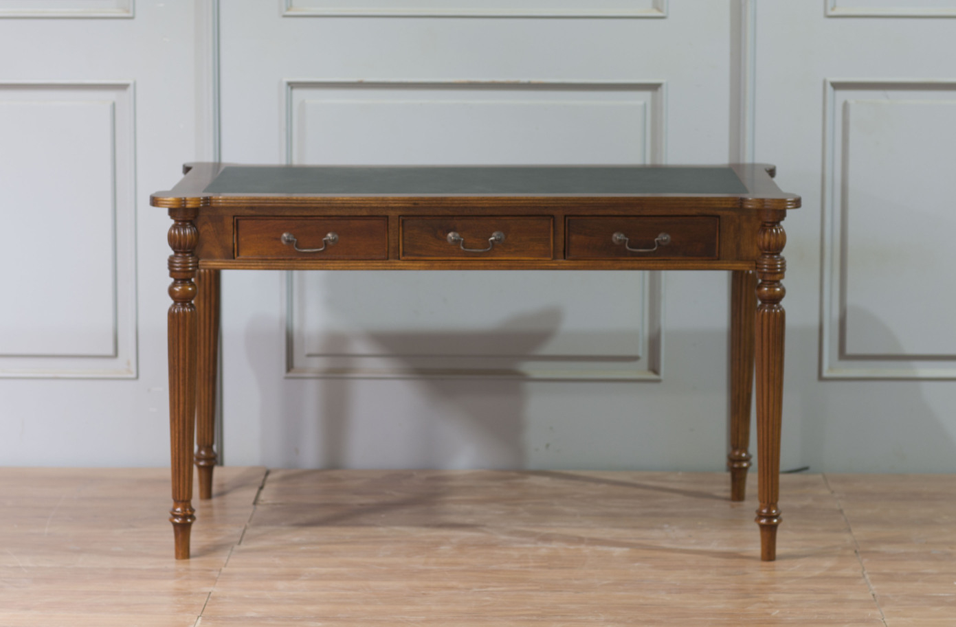 Designer Schreibtisch Leder