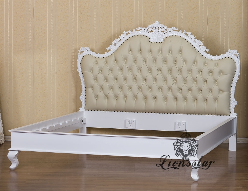 Massivholz Louis Bett Chesterfield