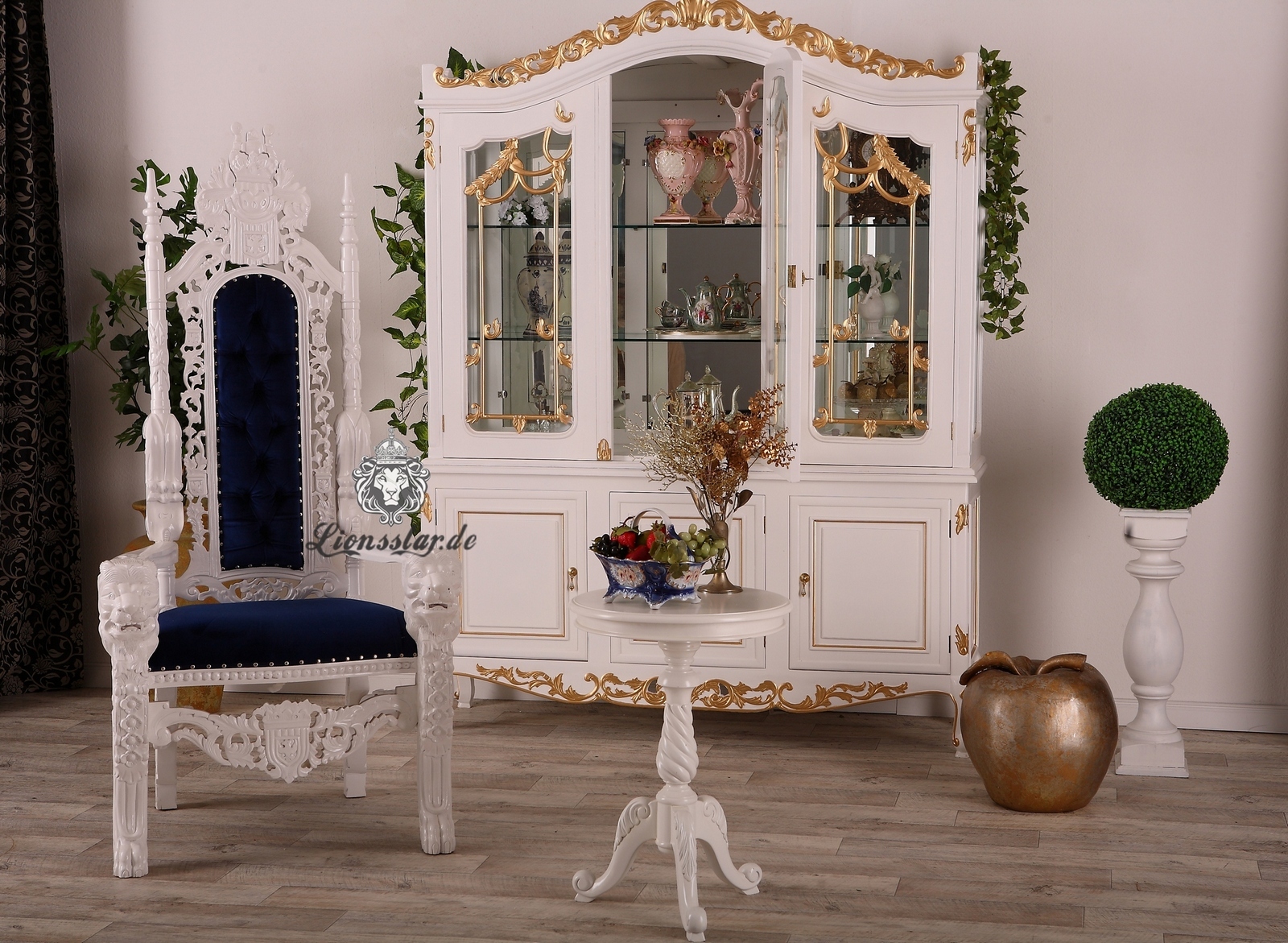 Vitrine Massivholz Groß Weiß | Lionsstar GmbH