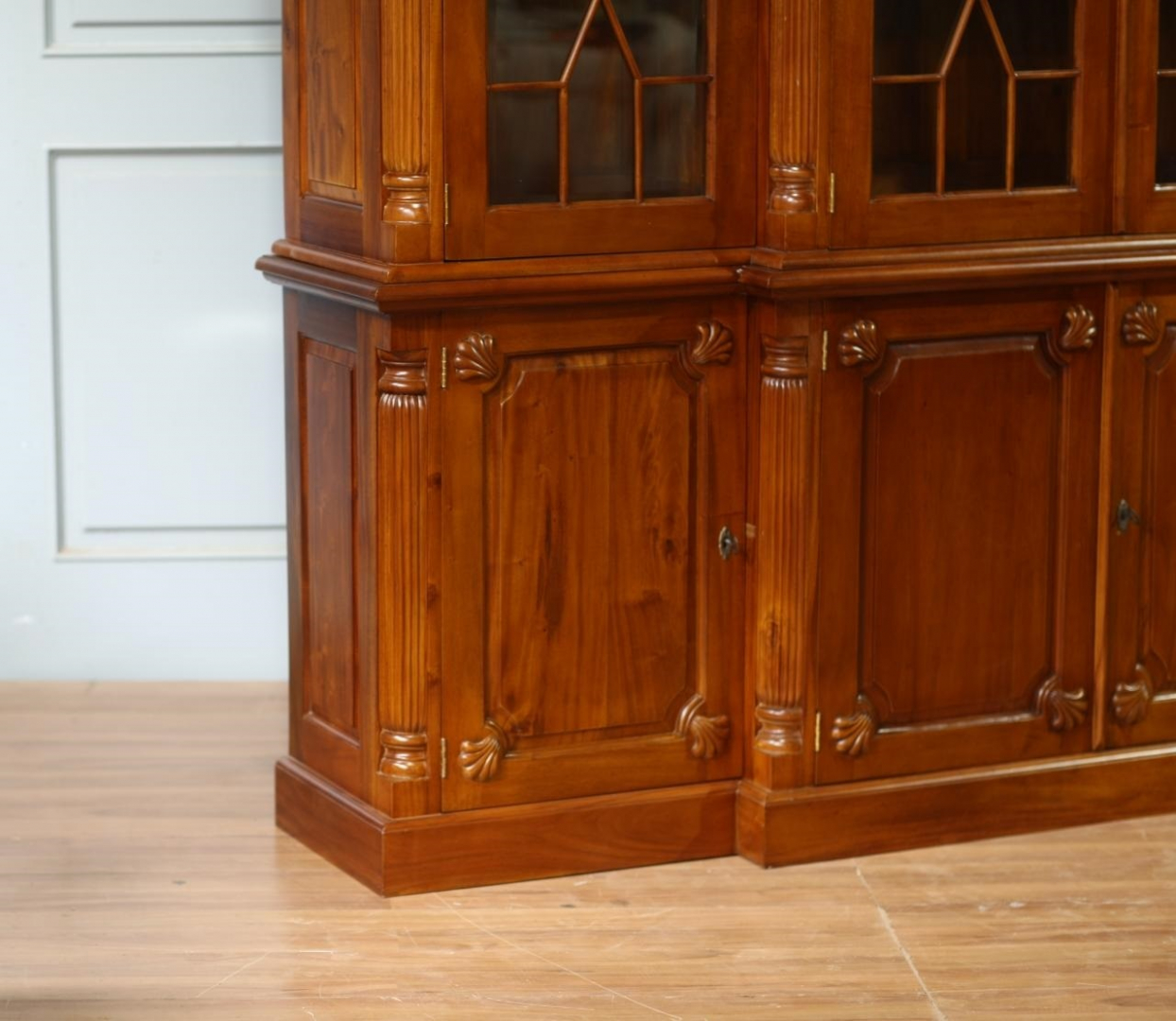 Bücherschrank Barockstil Paris