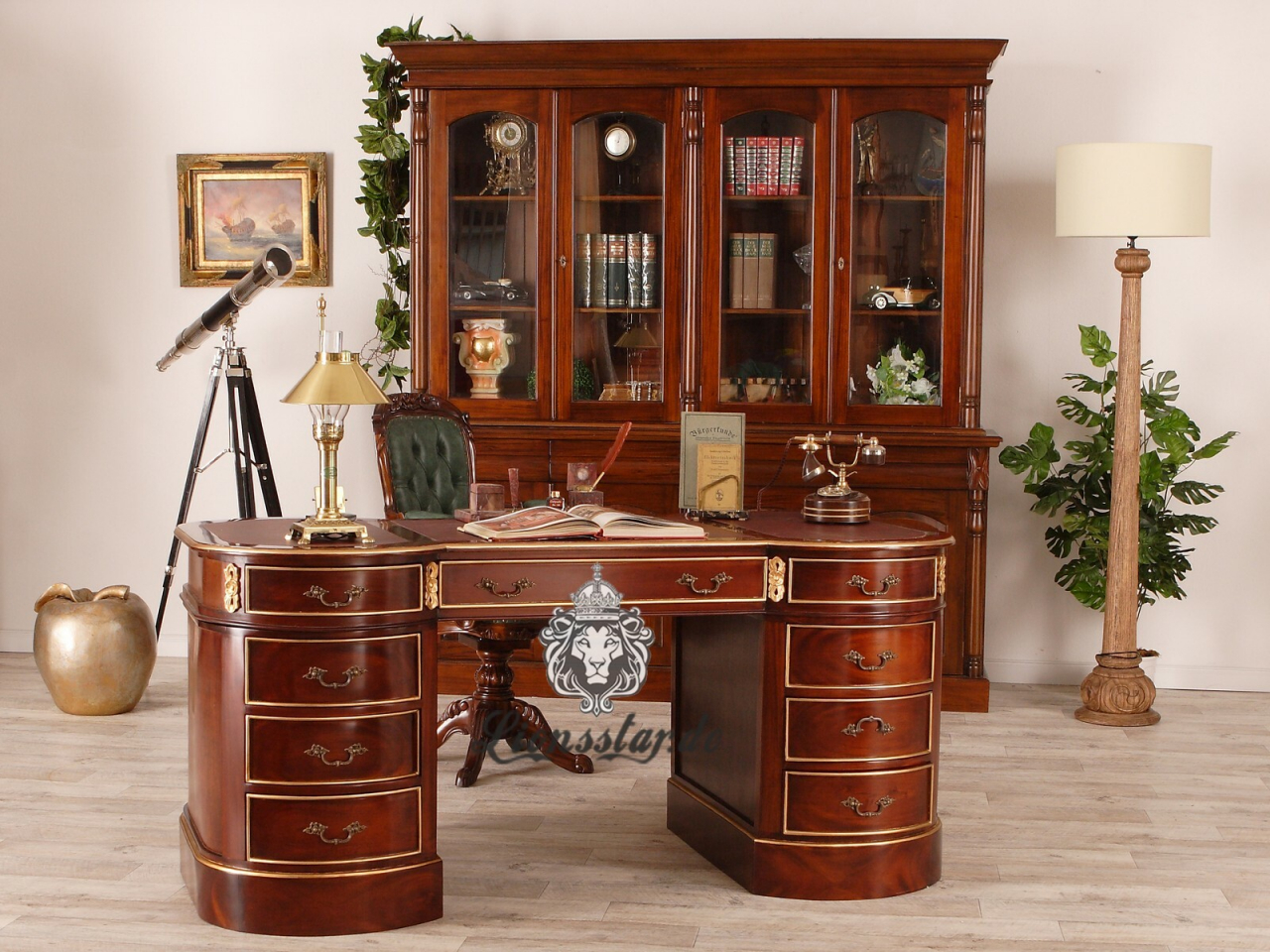 Mahagoni Schreibtisch Lionsstar GmbH