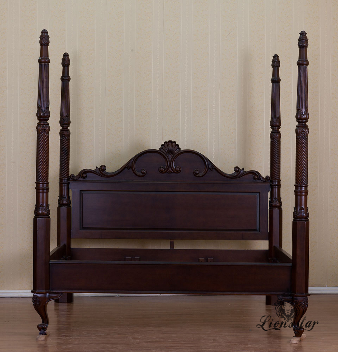 Kolonialmöbel ★ Kolonial Living mit Lionsstar Möbeln | Lionsstar GmbH