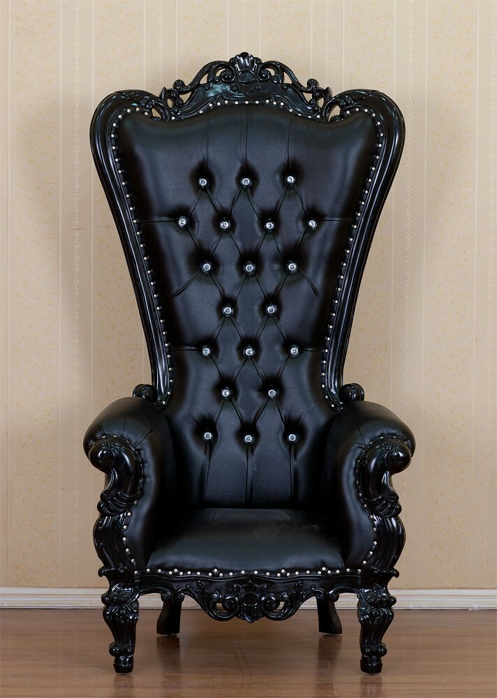 King Chair White Edition